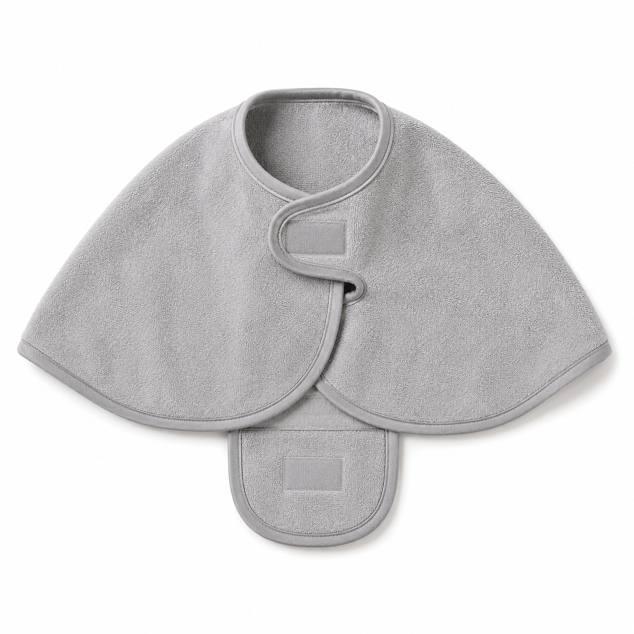 Cape de bain gris perle pour chien avec fermeture réglable 75x55 cm
